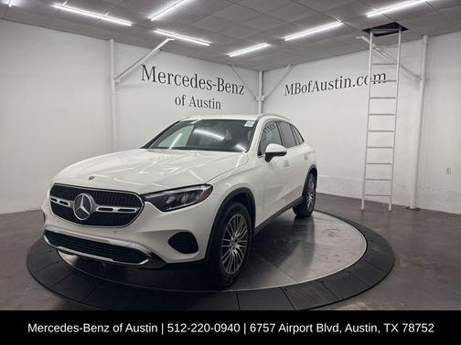 2025 Mercedes-Benz GLC 300 Base