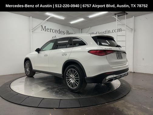 2025 Mercedes-Benz GLC 300 Base
