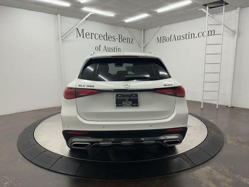 2026 Mercedes-Benz GLC 300 Base 4MATIC
