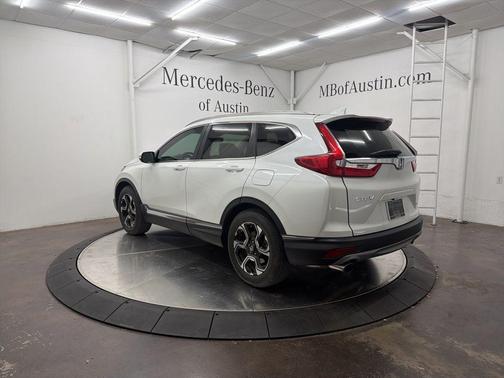 White 2019 Honda CR-V Touring