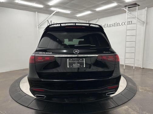 2026 Mercedes-Benz GLS 450 4MATIC