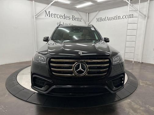 2026 Mercedes-Benz GLS 450 4MATIC