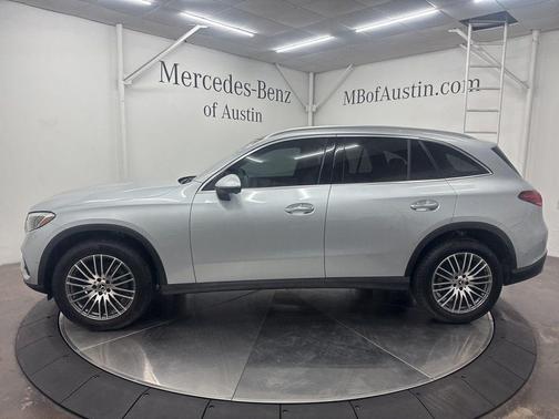2024 Mercedes-Benz GLC 300 Base