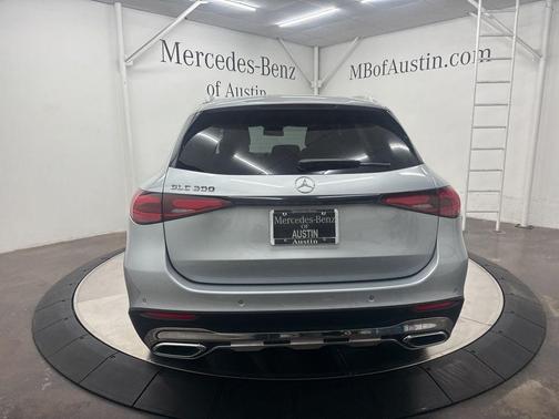 2024 Mercedes-Benz GLC 300 Base