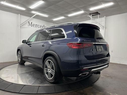 2025 Mercedes-Benz GLS 450 4MATIC
