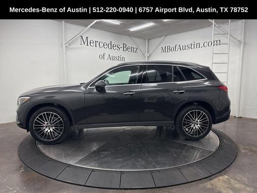 2025 Mercedes-Benz GLC 300 Base