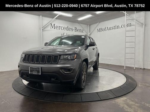 2017 Jeep Grand Cherokee Laredo