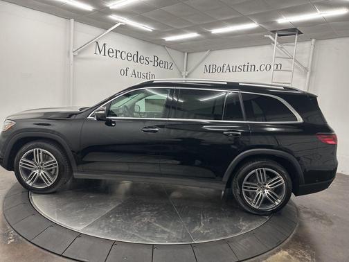 2026 Mercedes-Benz GLS 450 4MATIC