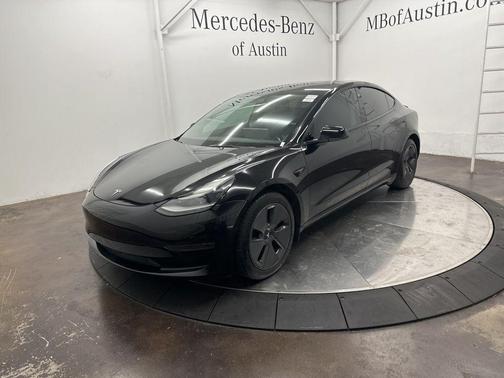 2022 Tesla Model 3 Base