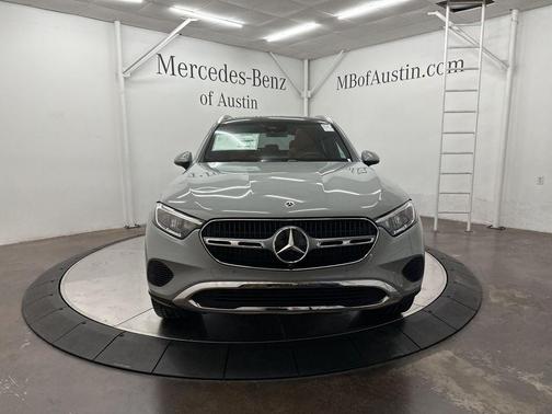 2026 Mercedes-Benz GLC 300 Base