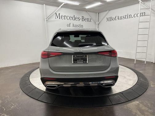 2026 Mercedes-Benz GLC 300 Base