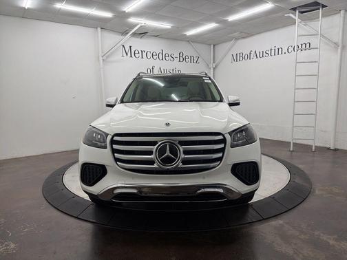 Polar White 2026 Mercedes-Benz GLS 450 4MATIC