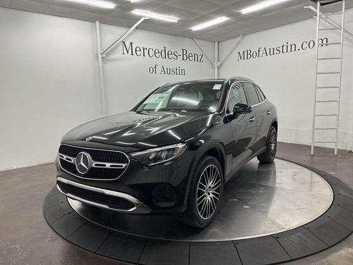 2026 Mercedes-Benz GLC 300 Base