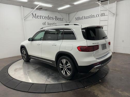 2026 Mercedes-Benz GLB 250 Base 4MATIC