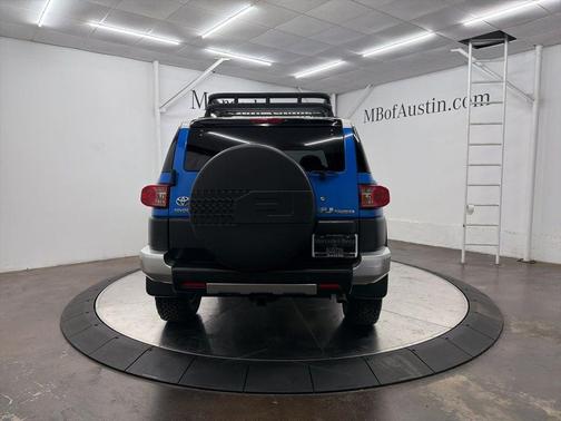 2007 Toyota FJ Cruiser Base (Retail Orders Only) (A5)