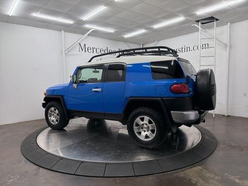 2007 Toyota FJ Cruiser Base (Retail Orders Only) (A5)