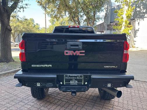 2018 GMC Sierra 2500 Denali