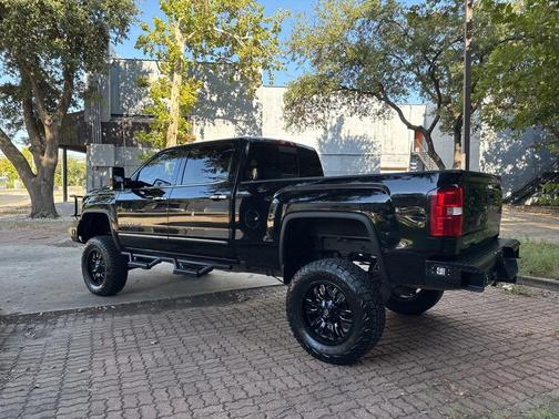 2018 GMC Sierra 2500 Denali
