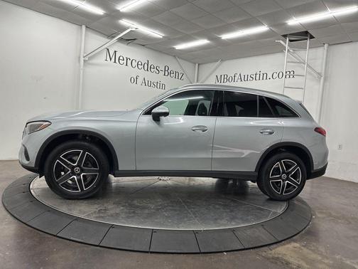 Cirrus Silver Metallic 2026 Mercedes-Benz GLC 300 Base 4MATIC
