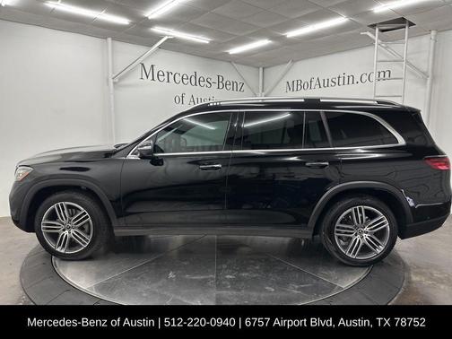 2025 Mercedes-Benz GLS 450 4MATIC