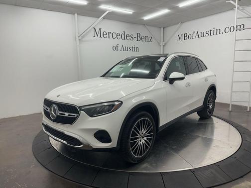 2026 Mercedes-Benz GLC 300 Base