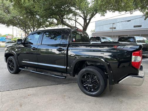 2019 Toyota Tundra SR5