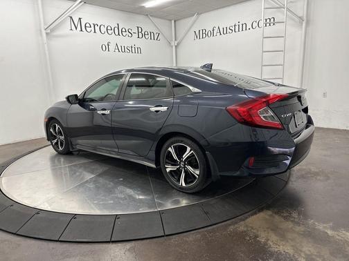 2017 Honda Civic Touring