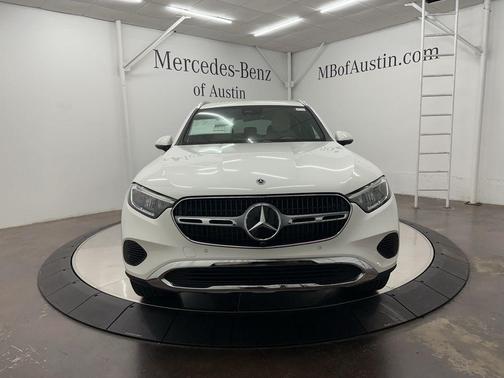 2025 Mercedes-Benz GLC 300 Base