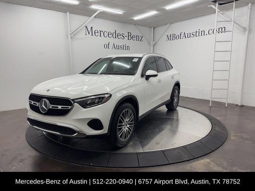 2025 Mercedes-Benz GLC 300 Base