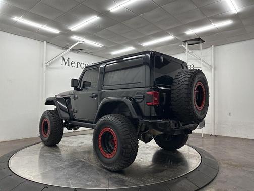 Black Clearcoat 2019 Jeep Wrangler Rubicon