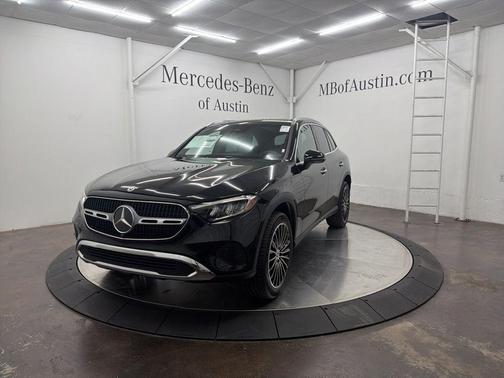 2026 Mercedes-Benz GLC 300 Base