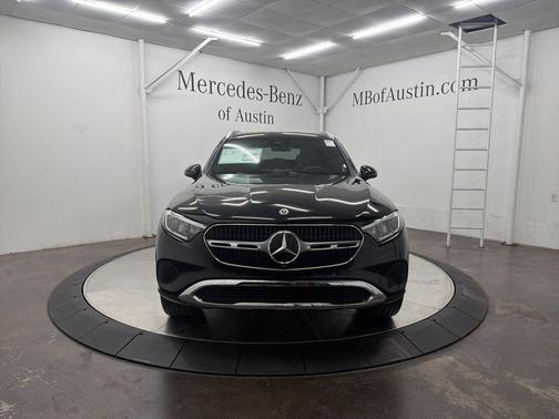 2026 Mercedes-Benz GLC 300 Base
