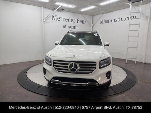 Polar White 2026 Mercedes-Benz GLB 250 Base