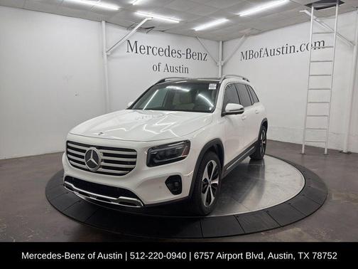 Polar White 2026 Mercedes-Benz GLB 250 Base