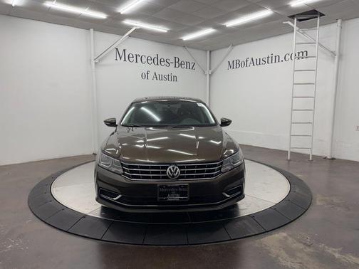2019 Volkswagen Passat 2.0T Wolfsburg