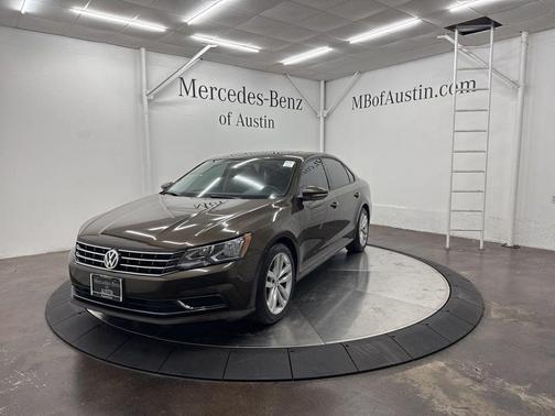 2019 Volkswagen Passat 2.0T Wolfsburg