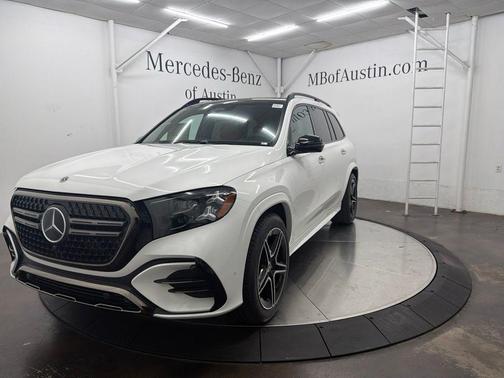 Polar White 2027 Mercedes-Benz GLS 450