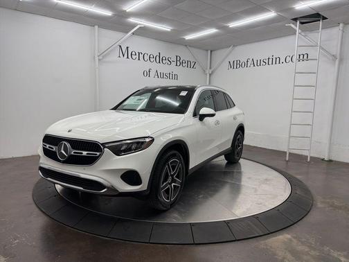 2026 Mercedes-Benz GLC 300 Base