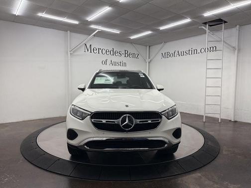 2026 Mercedes-Benz GLC 300 Base