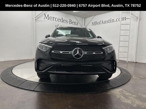 2025 Mercedes-Benz GLC 300 Base