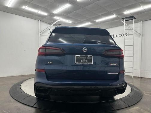 Phytonic Blue Metallic 2023 BMW X5 M50i