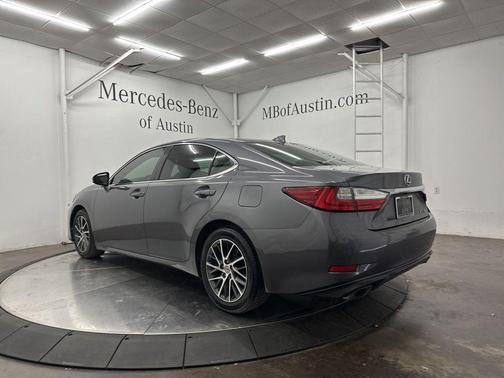 2017 Lexus ES 350 Base