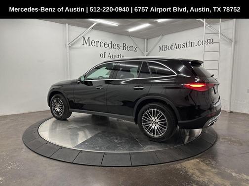 2025 Mercedes-Benz GLC 300 Base
