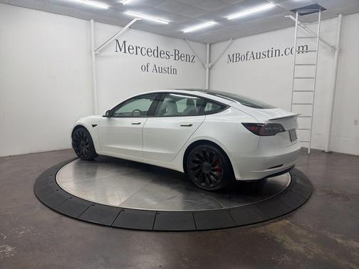 2023 Tesla Model 3 Performance
