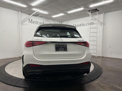 2026 Mercedes-Benz AMG GLC 43 Base