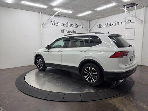 Pure White 2024 Volkswagen Tiguan 2.0T S