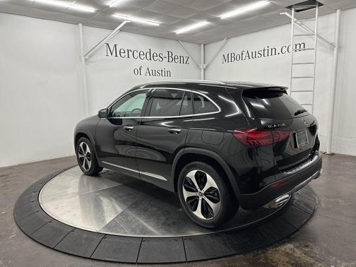 2025 Mercedes-Benz GLA 250 Base