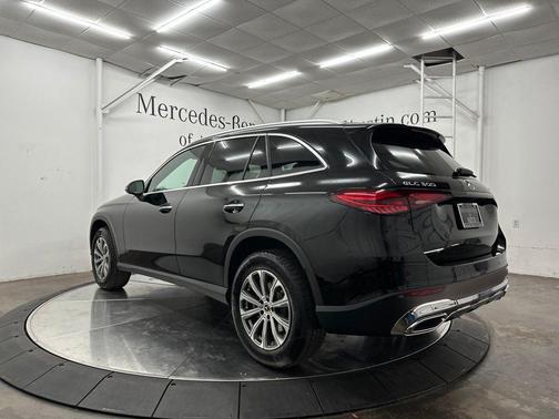Black 2026 Mercedes-Benz GLC 300 Base 4MATIC