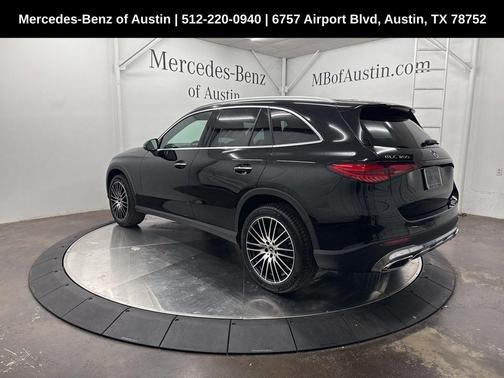 2025 Mercedes-Benz GLC 300 Base