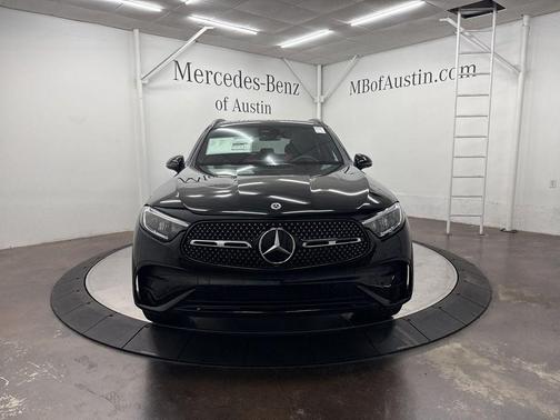 2026 Mercedes-Benz GLC 300 Base